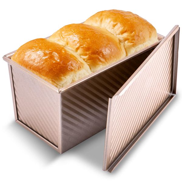 Pullman Loaf Pan with Lid, KITESSENSU Bread Pan, 1 lb Dough Capacity Non-Stick Bakeware for Baking Bread, Carbon Steel Corrugated Bread Toast Box with Cover for Baking Bread, Gold